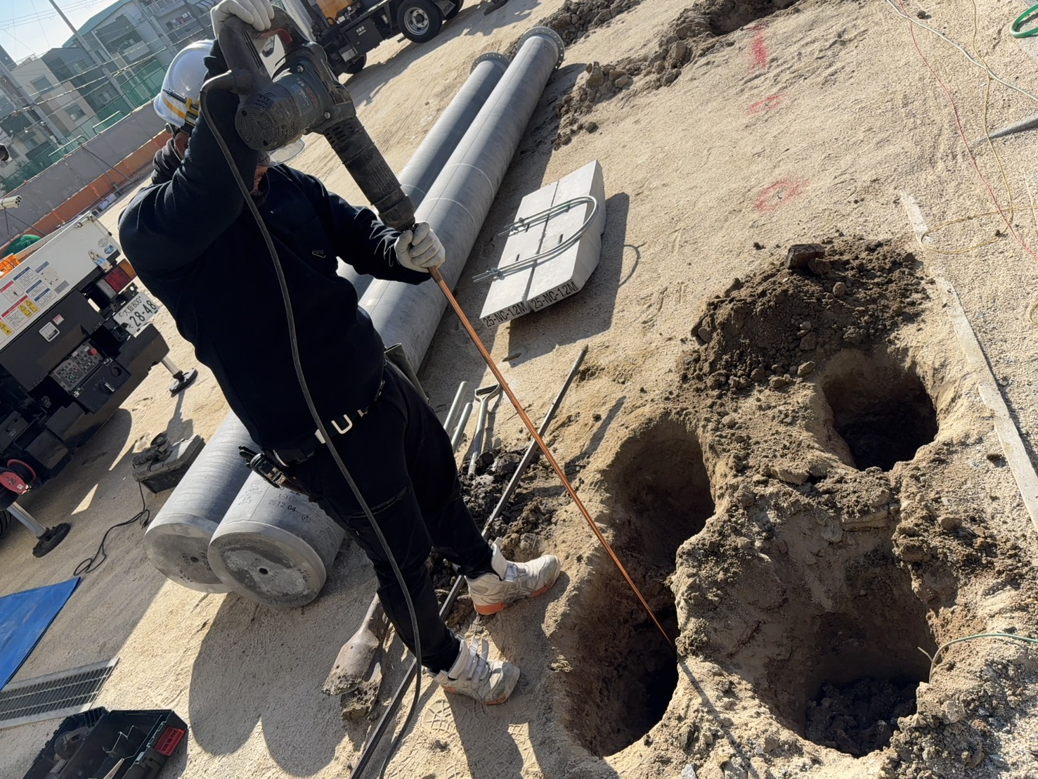 移動体通信基地局工事の画像