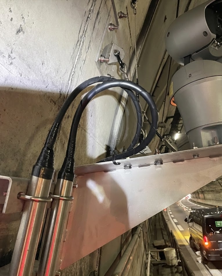 高速道路通信工事の画像